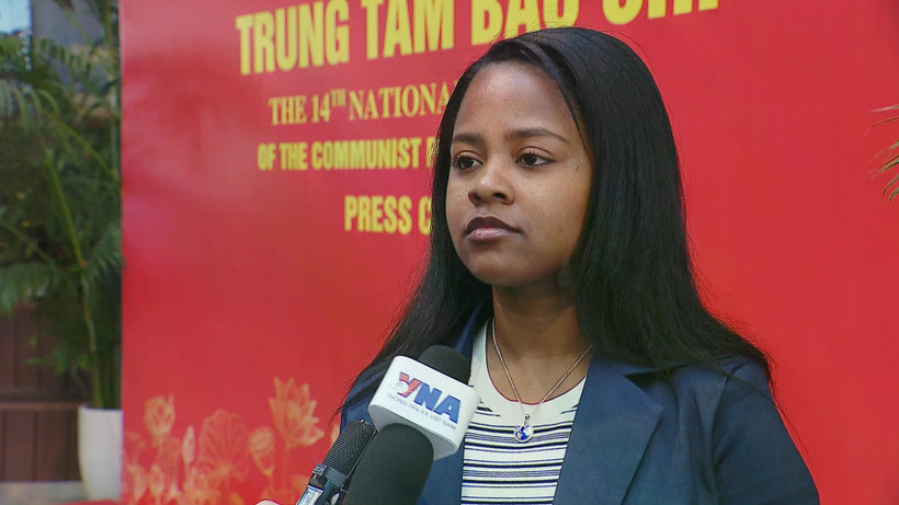 La journaliste Wennys Díaz Ballaga, envoyée spéciale du journal Granma du Parti communiste de Cuba. Photo: VNA