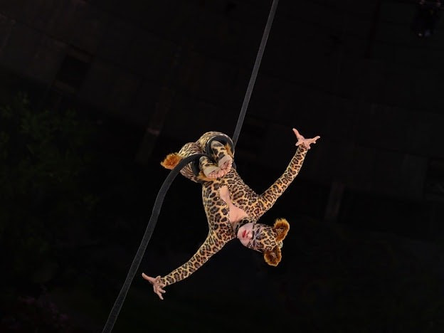 Le numéro d’équilibrisme « Cat Woman » présenté par l’artiste Luu Thi Huong, de la Fédération vietnamienne du cirque, a remporté la médaille de bronze au Festival international du cirque « The Circus Princess » (Princesse du cirque) 2025 organisé en Russie. Photo : Fédération vietnamienne du cirque luu-thi-huong-xiec.jpg