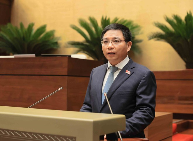 Le ministre des Finances, Nguyên Van Thang. Photo : VNA vna-potal-quoc-hoi-thao-luan-ve-du-thao-luat-quan-ly-va-dau-tu-von-nha-nuoc-tai-doanh-nghiep-8028568.jpg