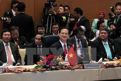 Le PM aux sommets de l'ASEAN et de ses partenaires