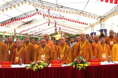 À Hà Giang, requiem pour les héros morts pour la Patrie 