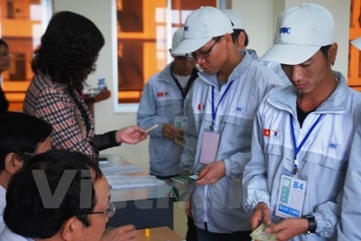 Près de 116.000 travailleurs vietnamiens à l’étranger en 2015
