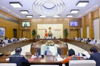 Panorama de la 55e réunion du Comité permanent de l’Assemblée nationale, le 2 mars à Hanoï. Photo: VNA