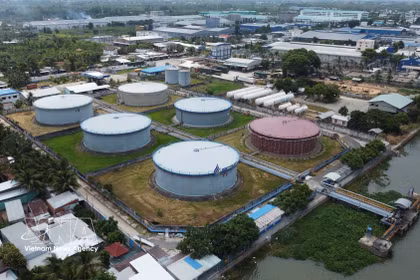 Dépôt pétrolier Tran Quoc Toan (situé dans le quartier de My Ngai, province de Dong Thap). Photo : VNA