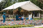 L'équipe chargée des fouilles et des prélèvements sur les restes de soldats morts pour la Patrie au cimetière des martyrs de Duc Co (commune de Duc Co, province de Gia Lai). Photo: VNA