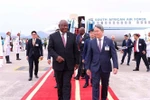 Le président sud-africain Matamela Cyril Ramaphosa (à gauche) entame une visite d’État au Vietnam. Photo : VNA
