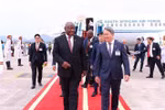 Le président sud-africain Matamela Cyril Ramaphosa (à gauche) entame une visite d’État au Vietnam. Photo : VNA