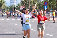 Le Marathon international de Da Nang 2026 a rassemblé plus de 8 550 coureurs issus de 75 pays et territoires. Photo: VNA