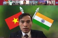 Le conseiller commercial de l’ambassade du Vietnam en Inde, Bui Trung Thuong, prononce le discours d’ouverture du webinaire. Photo : VNA