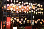 Les lanternes de Hoi An illuminent la Fête internationale de la mi-automne à Hong Kong. Photo: VNA 