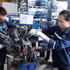 La société par actions AUTOMECH, implantée dans la zone industrielle de Dinh Tram (province de Bac Ninh), affiche un chiffre d'affaires annuel d'environ 1.000 milliards de dongs et emploie plus de 600 personnes. Photo : VNA