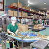 Une entreprise de production de nids de salanganes à Khanh Hoa. Photo : VNA.