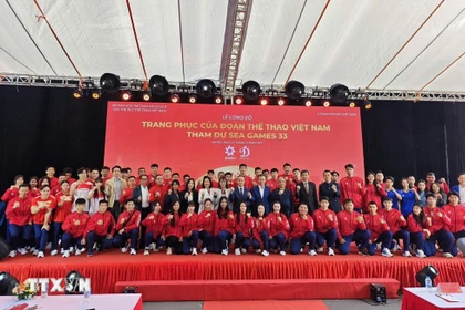 Tenues officielles de la délégation sportive vietnamienne aux SEA Games 33. Photo: VNA