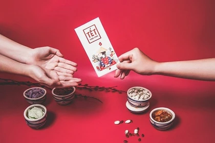 Quand une enveloppe rouge dit bien plus que de l’argent