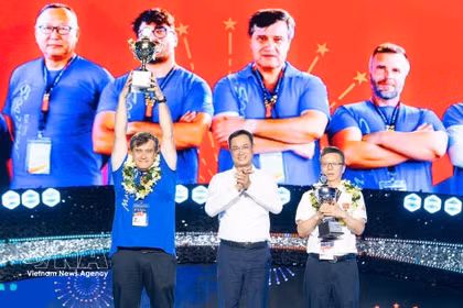 Le Portugal remporte le Festival international de feux d'artifice de Da Nang 2026. Photo: VNA