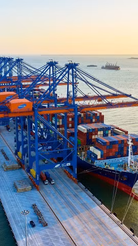 Développement des ports maritimes : Levier pour la finance maritime du Vietnam