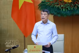Le Premier ministre Le Minh Hung préside la réunion périodique du gouvernement d’août 2026. Photo: VNA