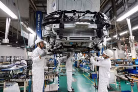 Les ventes totales sur le marché automobile vietnamien au cours des huit premiers mois de l’année ont atteint 432.548 véhicules. Photo: VNA