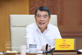 Le Premier ministre Le Minh Hung à la séance de travail avec le ministère des Sciences et des Technologies. Photo: VNA