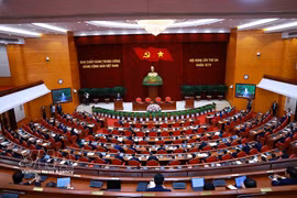 Clôture du 3e Plénum du Comité central du Parti du 14e mandat. Photo: VNA