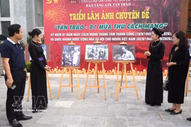 Exposition photographique "Tan Trao - 81 automnes révolutionnaires" au Musée d'ATK Tan Trao. Photo: VNA