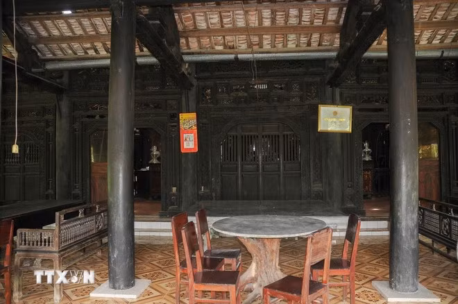 nha-co-dong-hoa-hiep-con-luu-giu-nhieu-vat-dung-quy-gia-mang-tinh-chat-co-xua-anh-ttxvn.jpg