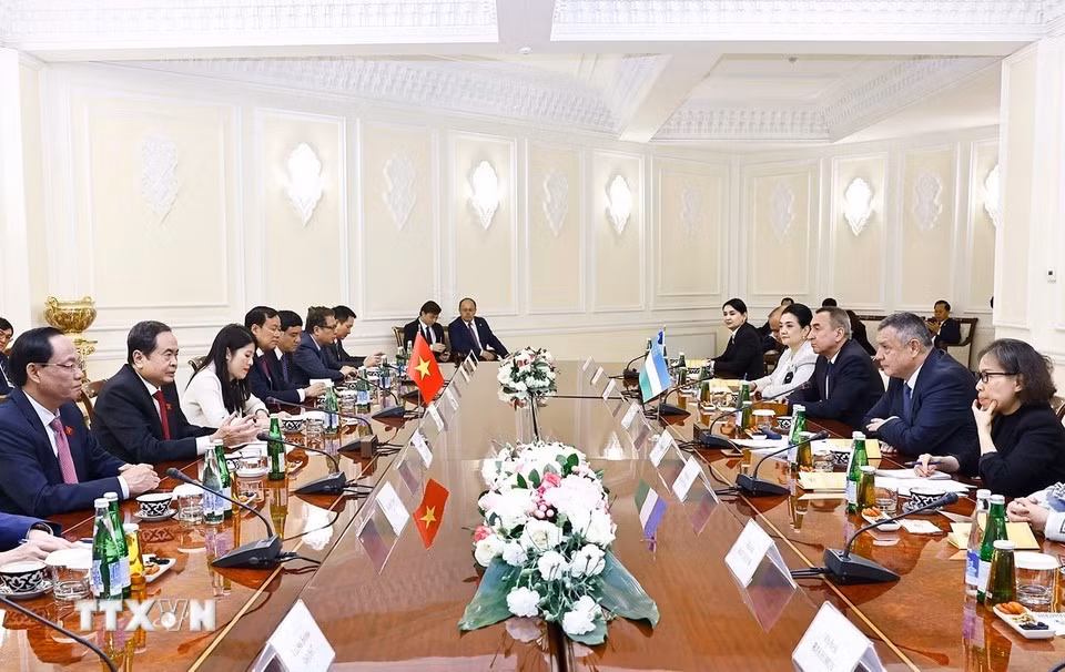 chu-tich-quoc-hoi-tran-thanh-man-hoi-dam-voi-chu-tich-ha-vien-uzbekistan-08-7.jpg