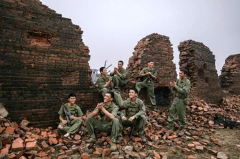 Le film “Mưa đỏ” chaleureusement accueilli par le public international. Photo: qdnd.vn