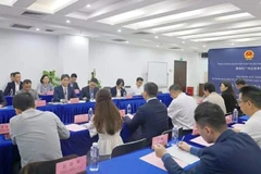 Séminaire à Shenzhen pour promouvoir les investissements, le commerce, la science et la technologie entre le Vietnam et la Chine. Photo: Consulat général du Vietnam à Guangzhou