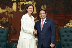 Le Premier ministre Pham Minh Chinh a reçu mardi matin 30 septembre María Victoria "Marí" Zingoni, directrice générale (PDG) des activités Power du groupe américain GE Vernova, en visite de travail au Vietnam. Photo: VNA