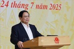 Le Premier ministre Pham Minh Chính fixe le cap pour la prévention des catastrophes naturelles. Photo: VNA