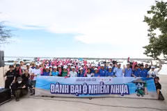 De nombreuses actions positives mises en œuvre récemment ont contribué à réduire les déchets plastiques dans la ville de Hué. Photo: https://bvhttdl.gov.vn/