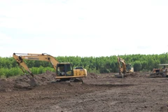 Hung Yen accélère la libération des terrains pour un projet de golf et d’urbanisme de 1,5 milliard de dollars. Photo: VNA