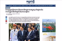 Dans un article du Kampuchea Thmey Daily publié le 19 août, l'ambassadeur du Vietnam à Phnom Penh, Nguyên Minh Vu, a affirmé que les deux pays sont bien plus que de simples voisins : ils sont des frères, solidaires dans la guerre comme dans la paix. Photo: VNA