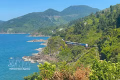 La baie de Lang Co, là où la mer épouse la montagne