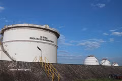 La raffinerie de Dung Quat a dépassé ses capacités opérationnelles, atteignant 123,5 % de sa capacité équivalente. Photo: VNA