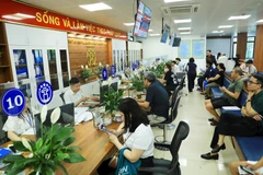 Hanoï innove dans la gestion des procédures administratives pour la mise en œuvre de l'administration locale à deux niveaux. Photo: hanoioi.vn