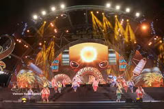 Cérémonie d'ouverture de la Semaine du tourisme de Ninh Binh 2026. Photo: VNA