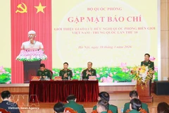 Conférence de presse sur le 10ᵉ Échange d’amitié de défense Vietnam-Chine. Photo: VNA