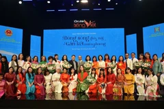 Les participants au concours « Ambassadeurs de la langue vietnamienne à l'étranger 2025 ». Photo: Comité d'État pour les résidents vietnamiens à l'étranger