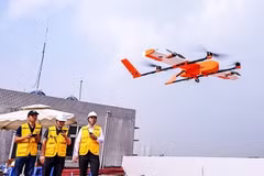 Le Vietnam accélère le développement des véhicules aériens sans pilote et de l’économie de basse altitude. Photo: hanoimoi.com.vn