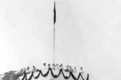 Le 2 septembre 1945, sur la place Ba Dinh à Hanoï, le Président Hô Chi Minh lut la Déclaration d'indépendance proclamant à tous ses compatriotes et au monde la naissance de la République démocratique du Vietnam. Photo: Archive de la VNA