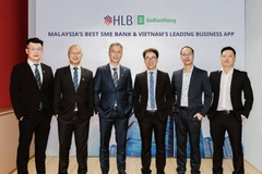 Hong Leong Bank (HLB) de Malaisie a annoncé un partenariat stratégique avec Sô Bán Hàng, une plateforme technologique vietnamienne dédiée à la gestion des entreprises individuelles et des micros, petites et moyennes entreprises (MPME). Photo: VNA