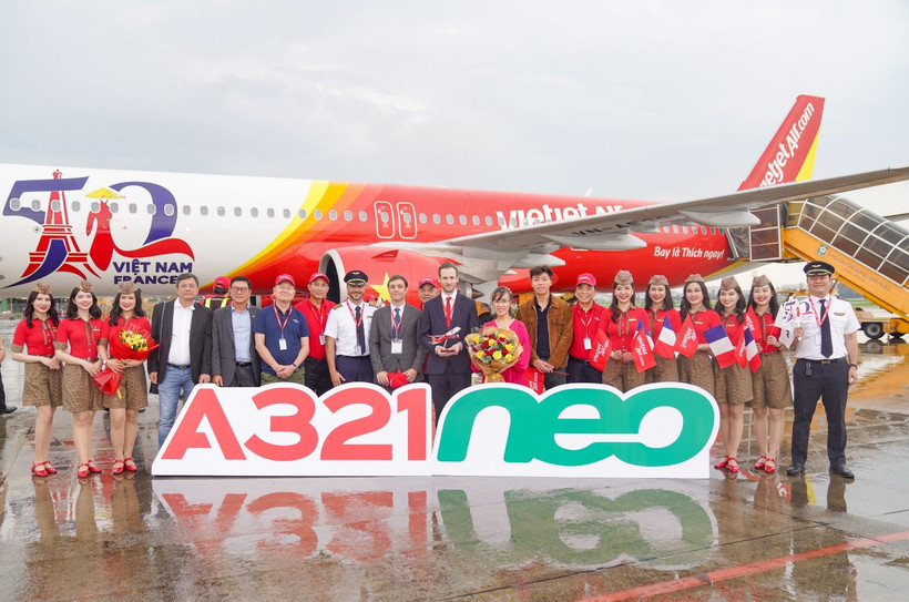 Céréamonie d'accueil d'un nouvel avion de Vietjet à l'aéroport de Tan Son Nhat. Photo: Vietjet