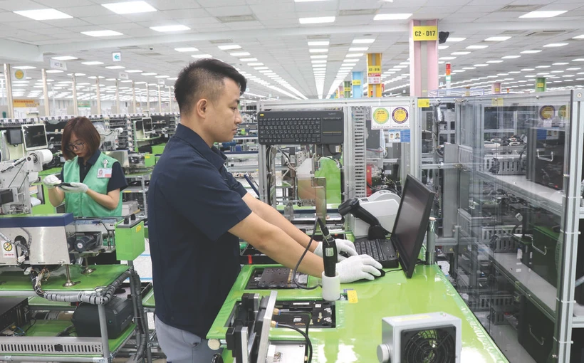 Au cours des quatre premiers mois de 2024, l’indice de production industrielle du Vietnam a augmenté de 6% sur un an. Photo : VNA/CVN 