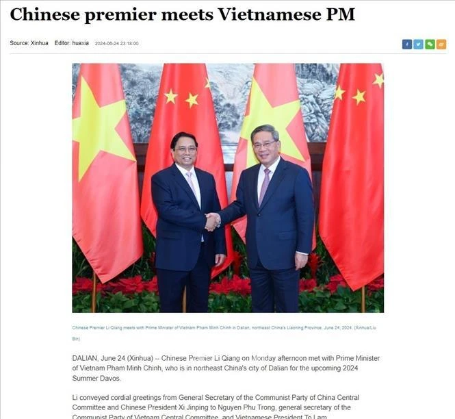L'Agence de presse Xinhua et la Télévision centrale de Chine couvrent de l'entretien entre le Premier ministre Pham Minh Chinh et son homologue chinois Li Qiang. Photo: VNA