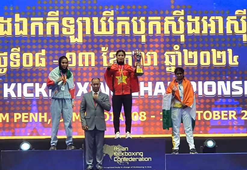 La boxeuse Vo Thi Hong Tham remporte la 11ème médaille d'or pour le Vietnam. Photo: thethaovietnamplus.vn