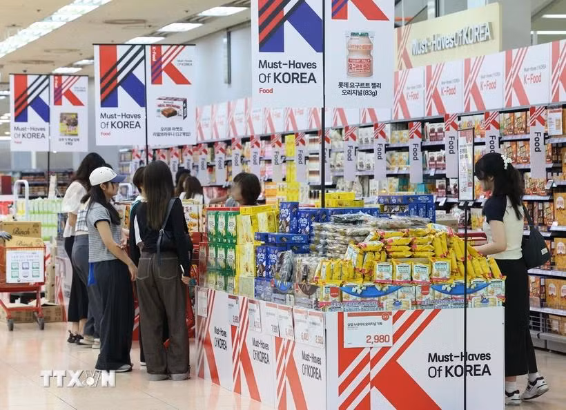 Dans un magasin Lotte Mart à Séoul, le 6 septembre 2023. Photo: Yonhap/VNA
