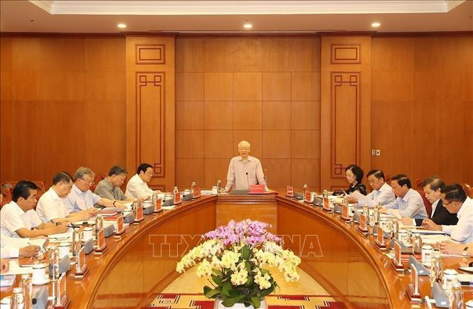 Le secrétaire général Nguyen Phu Trong prononce un discours à la réunion de la permanence du Comité central de direction de la prévention et de la lutte contre la corruption et les pratiques malsaines, le 10 mai 2022, à Hanoï. Photo: VNA
