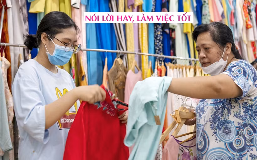 La boutique « Ao dai 0 dong » propose de nombreux modèles. Photo : https://phunuvietnam.vn/